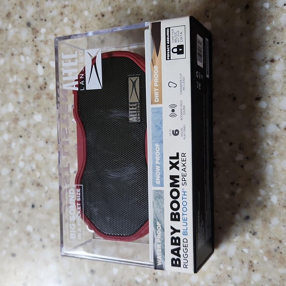 NEW IN BOX Altec Lansing Speaker
